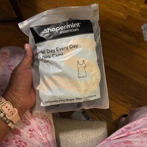 Shapermint Essentials Black Tank Cami